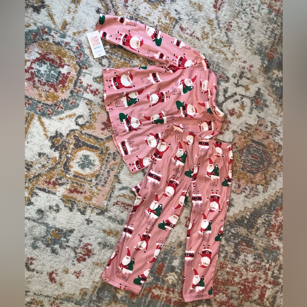 5T girls Christmas pajamas, new with tag.